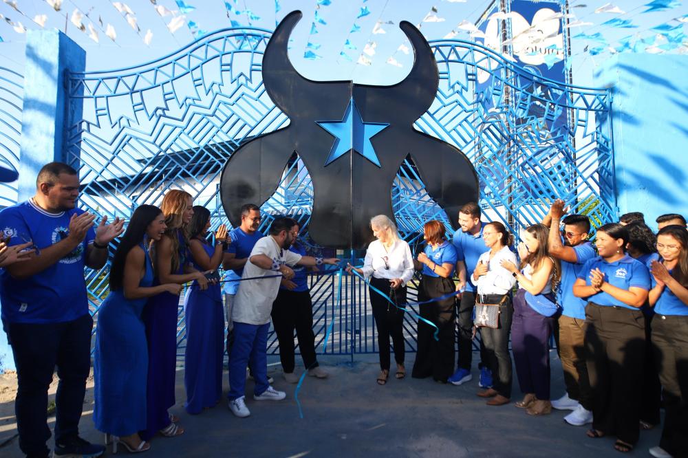 Retomada do Social: Caprichoso reinaugura Escola de Arte Irmão Miguel de Pascale
