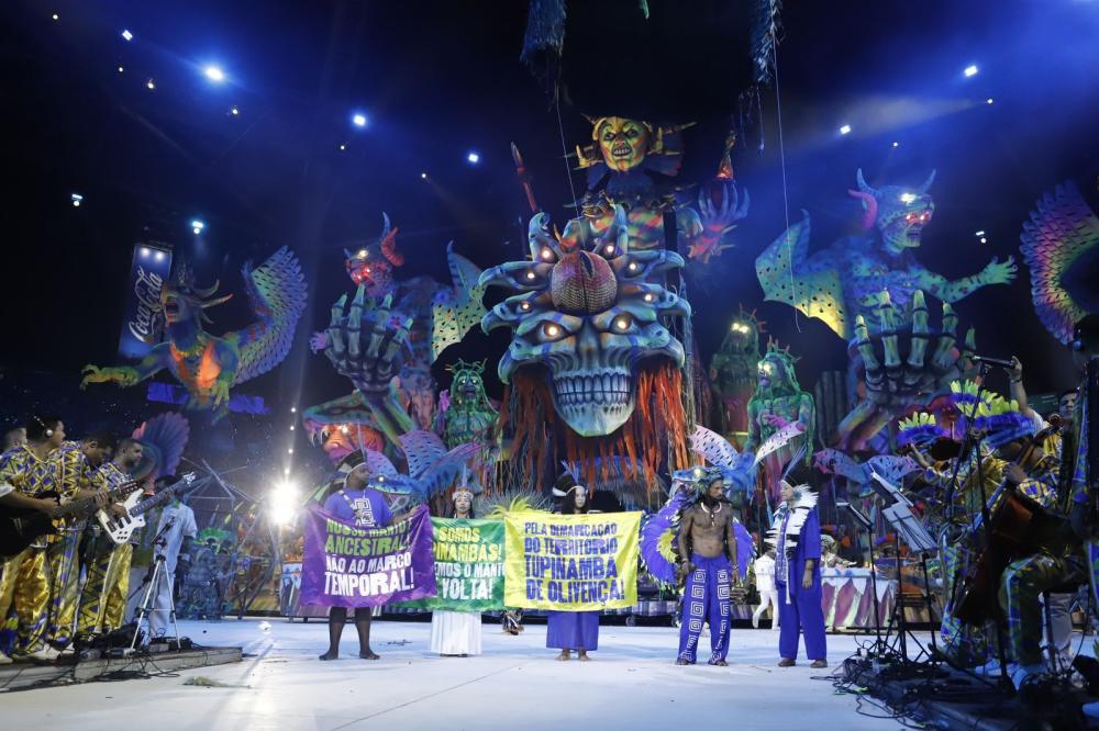 Primeira noite do Festival é marcada por apresentação grandiosa do Caprichoso