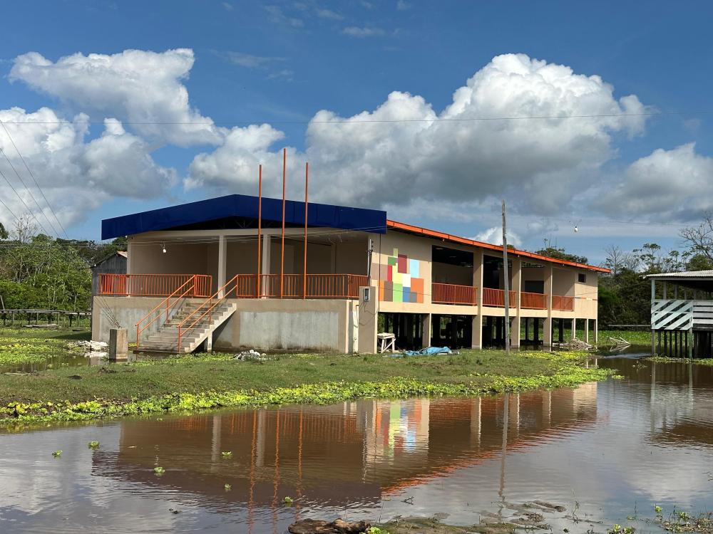 Prefeitura de Parintins vai entregar mais duas escolas de grande estrutura na zona rural
