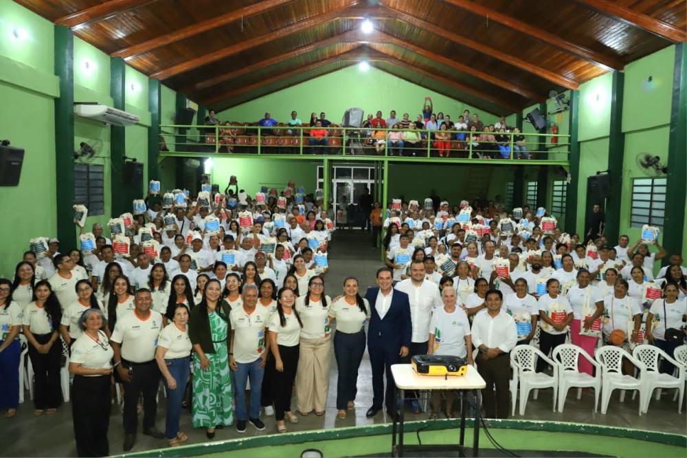 Parintins inicia Programa Brasil Alfabetizado