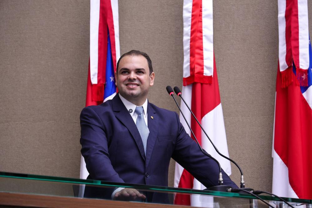 Deputado Roberto Cidade propõe lei de incentivo à produção audiovisual amazônica