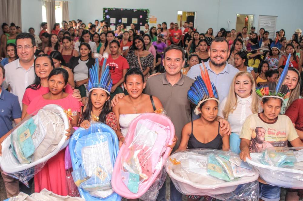 Prefeitura de Parintins inicia Semana do Bebê com entrega de kits para gestantes