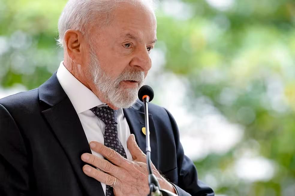 Lula diz que Brics é alvo de chantagem tarifária e 