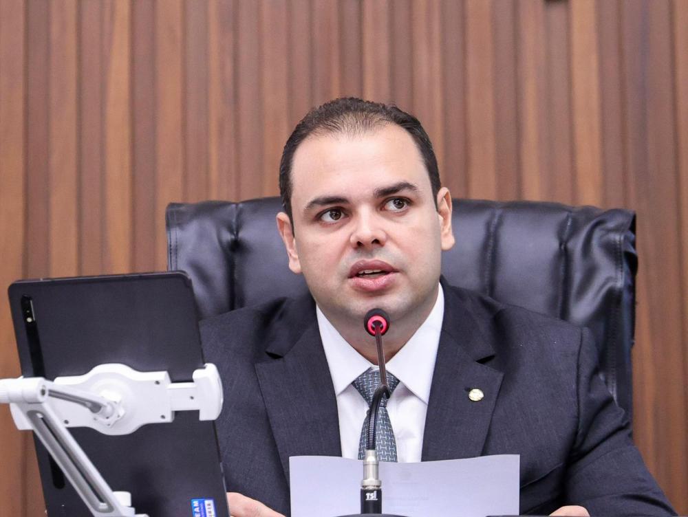 Aleam avalia projeto de Roberto Cidade sobre plantas tóxicas
