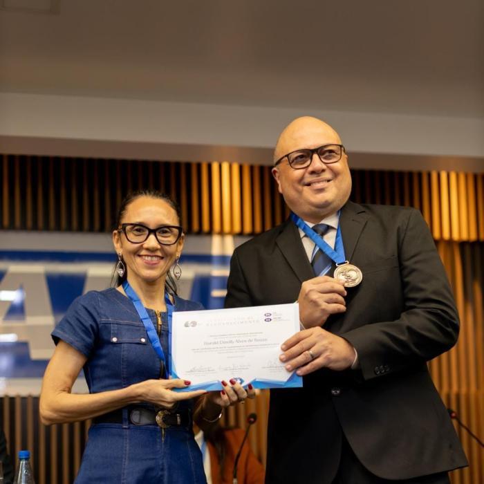 Parintinense Harald Dinelly é homenageado nos 60 anos da Administração Profissional no Brasil