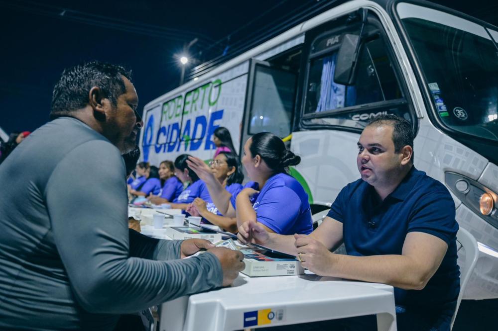 Roberto Cidade faz balanço positivo das ações do projeto Gabinete Itinerante nos bairros da capital