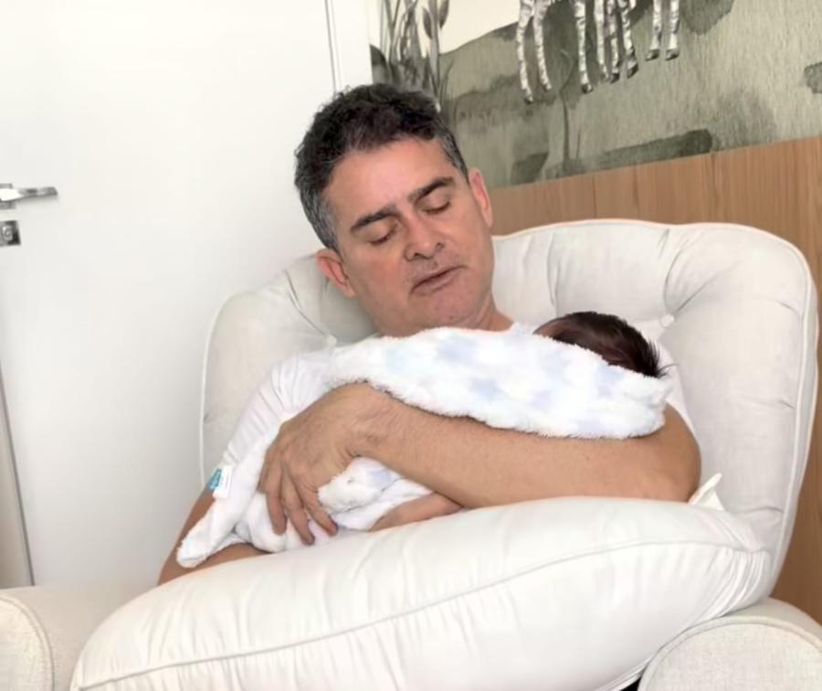 Morre David Benedito, filho do prefeito de Manaus David Almeida