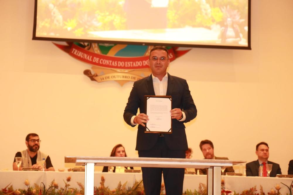 Prefeitura de Parintins adere ao Programa “TCE pela Educação”