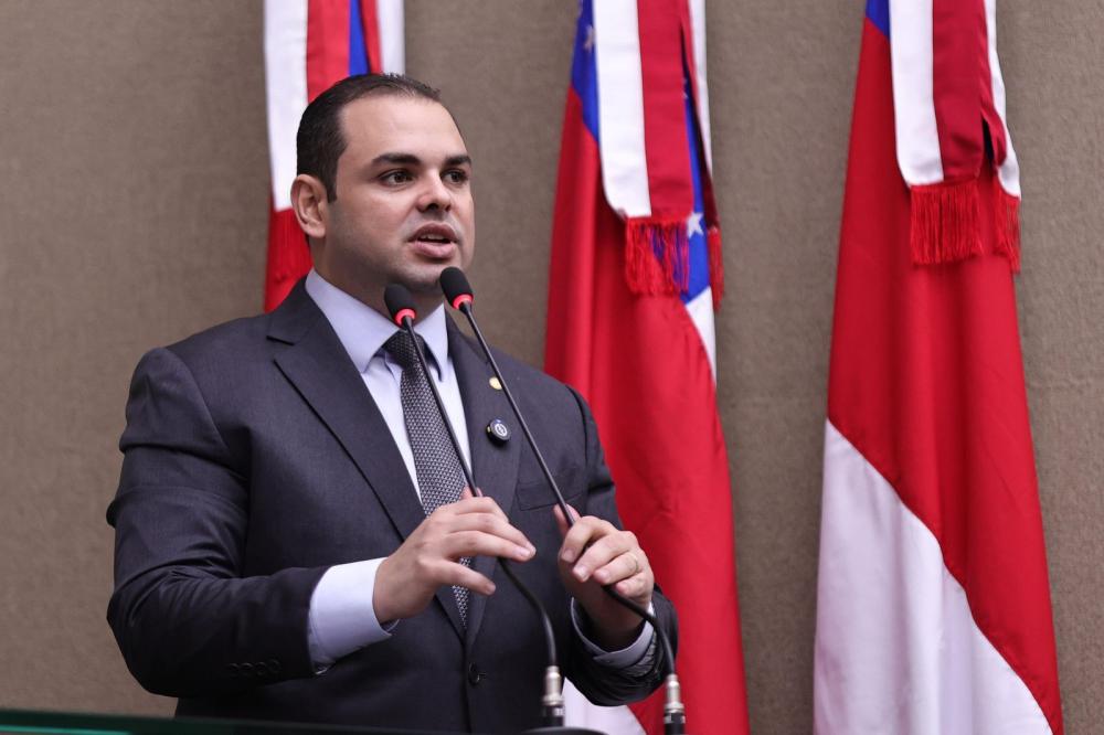 Roberto Cidade destaca lei que amplia proteção contra arboviroses em meio ao período chuvoso no Amazonas