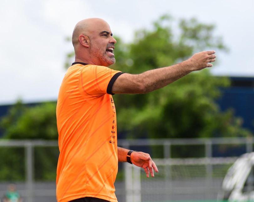 Amazonas anuncia a contratação do técnico Cristian de Souza