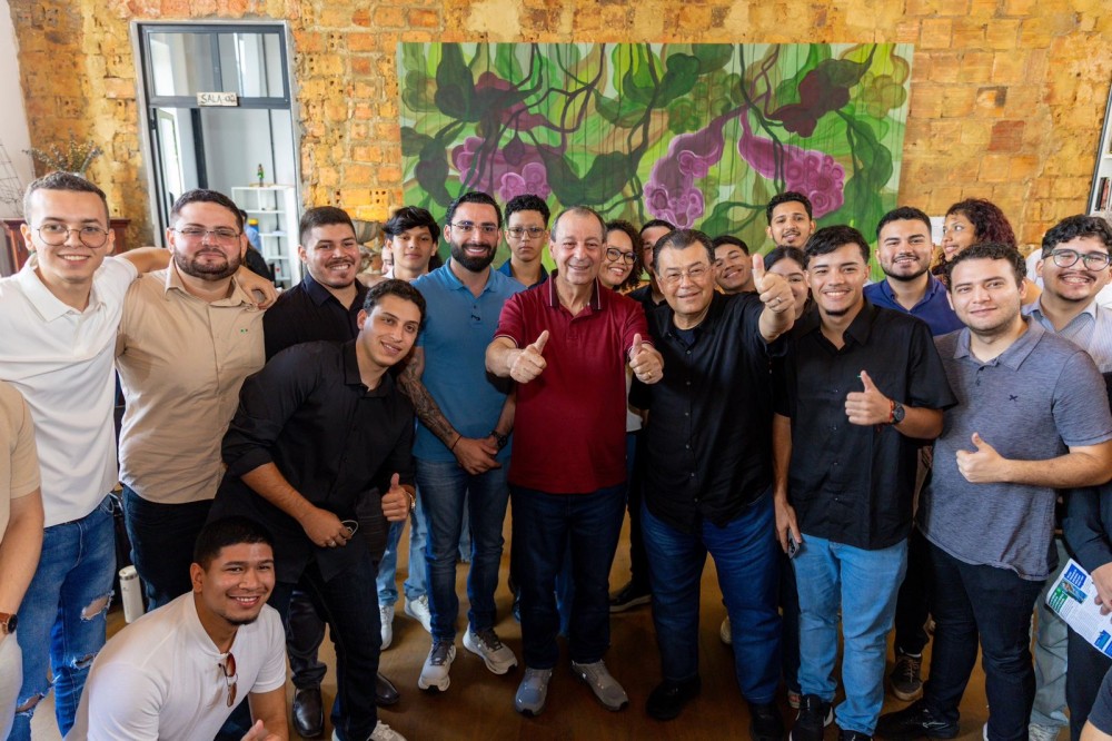 Omar Aziz defende protagonismo da juventude em evento Escutar para Cuidar no Casarão de Ideias, em Manaus