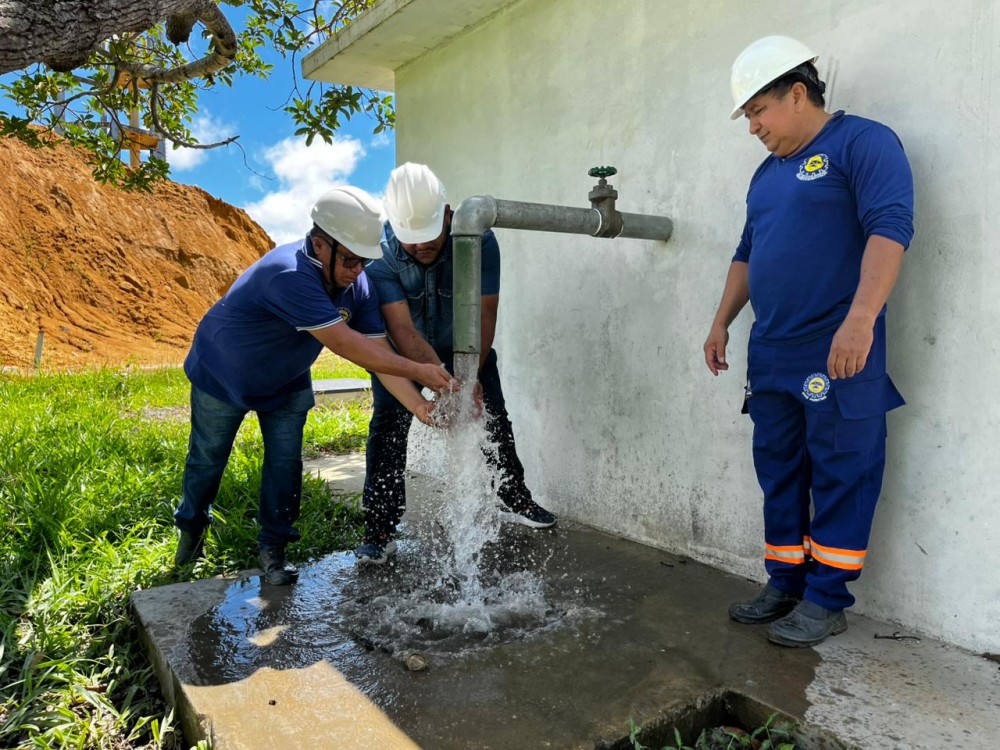 Prefeitura de Parintins e Governo do Estado iniciam transição para abastecimento de água na cidade