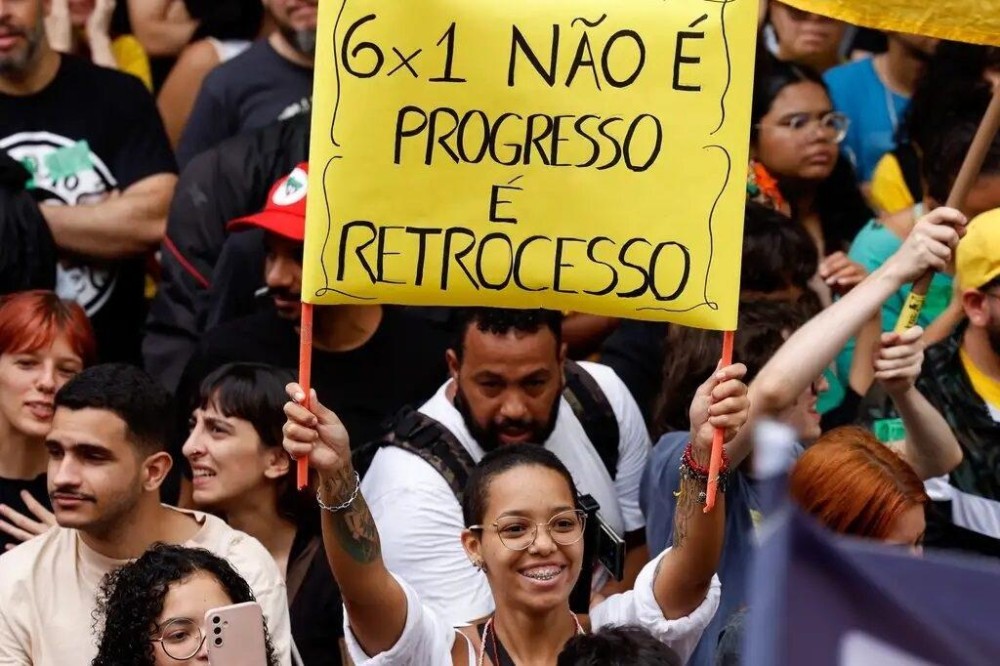 Pressão impulsiona PL do fim da escala 6x1