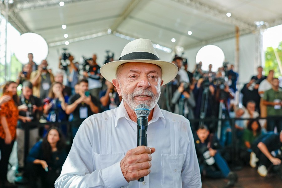 Lula inicia agenda em Manaus com entrega de moradias e anúncios de R$ 7 bilhões