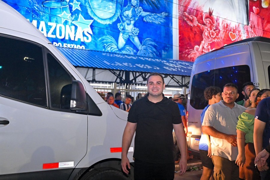 Roberto Cidade  chega a Parintins para alavancar Festival e firmar parcerias com Mateus Assayag