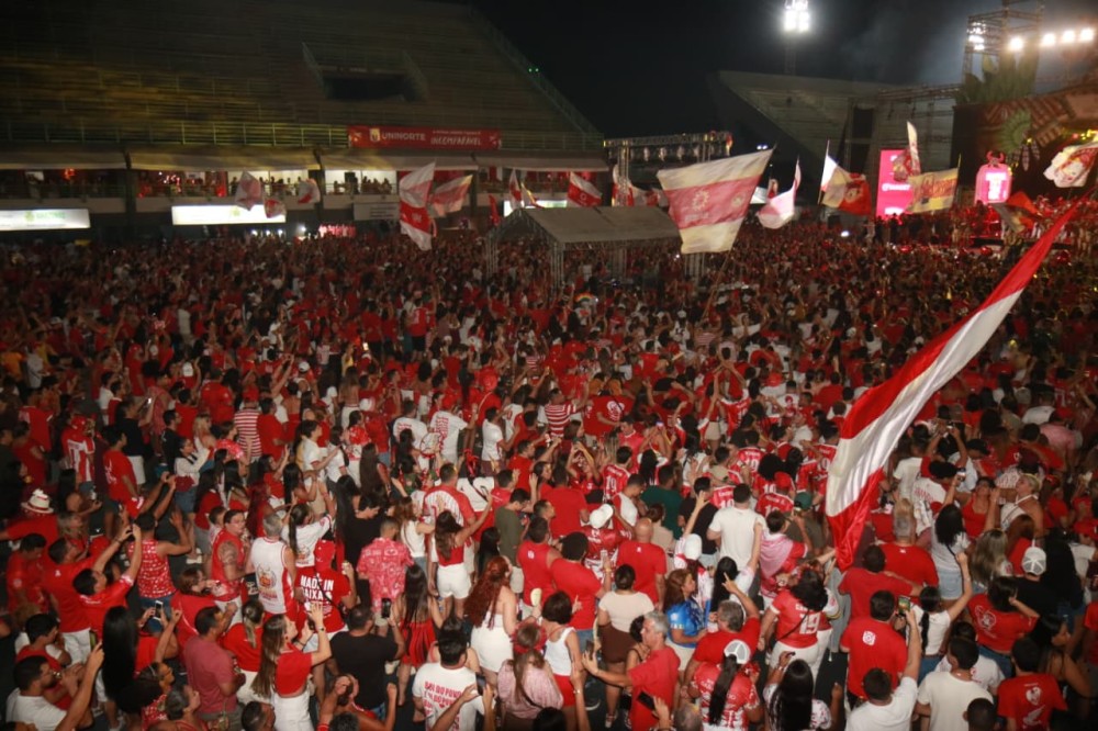 Noite da Batucada reúne multidão e reforça confiança da galera do Garantido