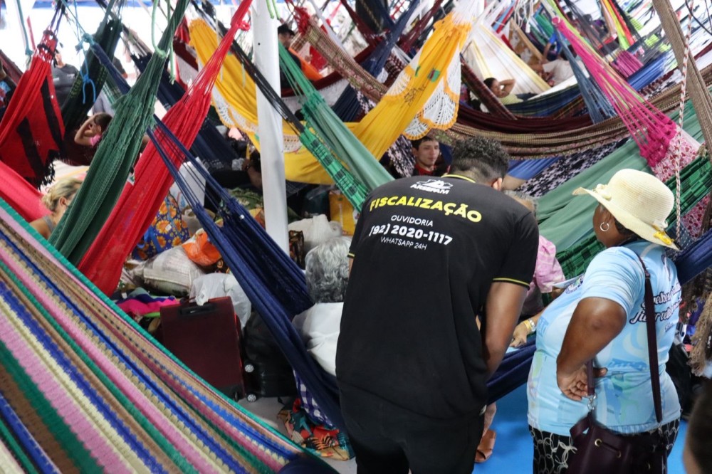 Embarcações ganham novo prazo para obter autorização e operar no Festival de Parintins 2026
