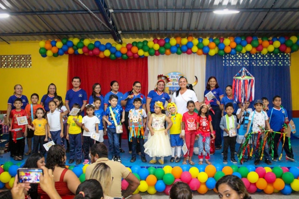 Vanessa Gonçalves reforça importância da parceria entre escola e família durante evento no Macurany
