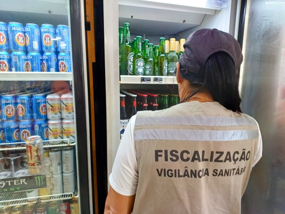 Vigilância Sanitária realiza força-tarefa para garantir segurança durante o Festival de Parintins 2026