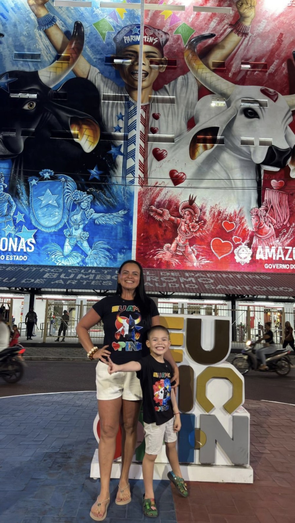 Vice-prefeita Vanessa Gonçalves dá boas-vindas aos visitantes e deseja um excelente Festival de Parintins