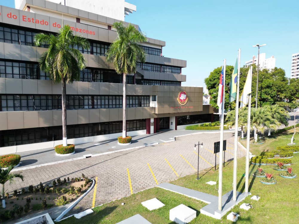MP do Amazonas convoca seis novos aprovados para o cargo de promotor de Justiça substituto