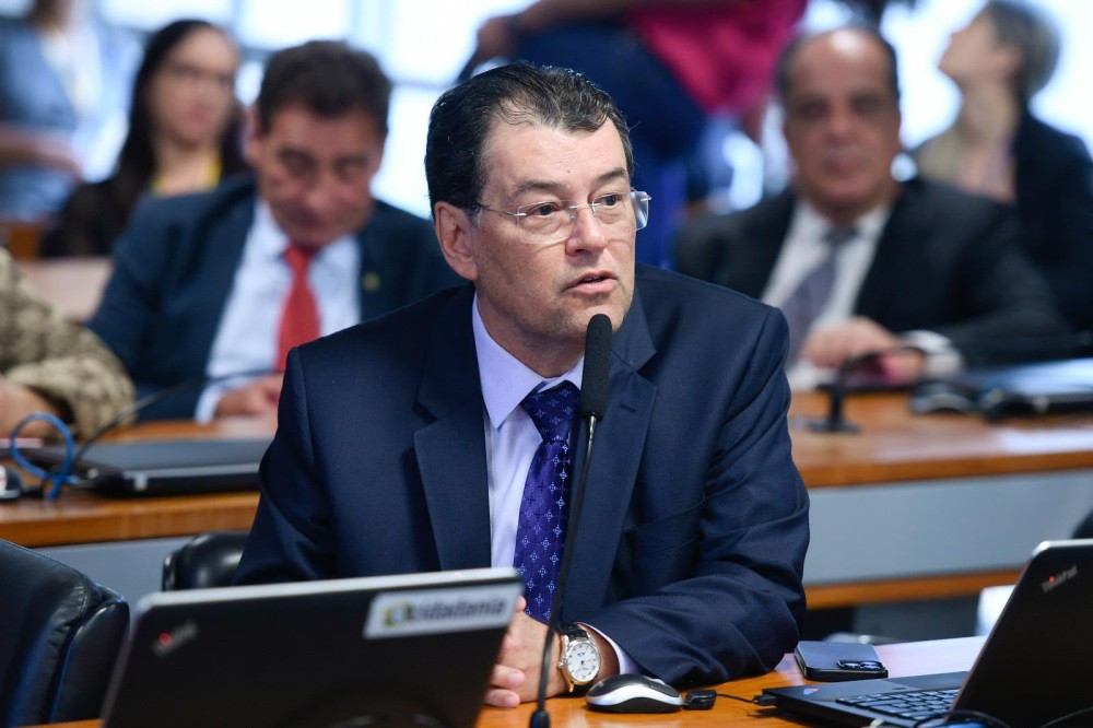 Eduardo Braga enfrenta nova ofensiva da Fiesp contra a Zona Franca de Manaus
