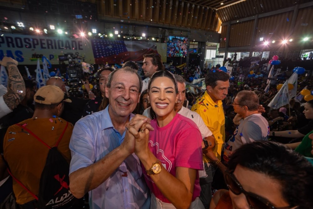 Deputada Mayra Dias é oficializada candidata à reeleição em convenção ao lado de Omar Aziz e Eduardo Braga
