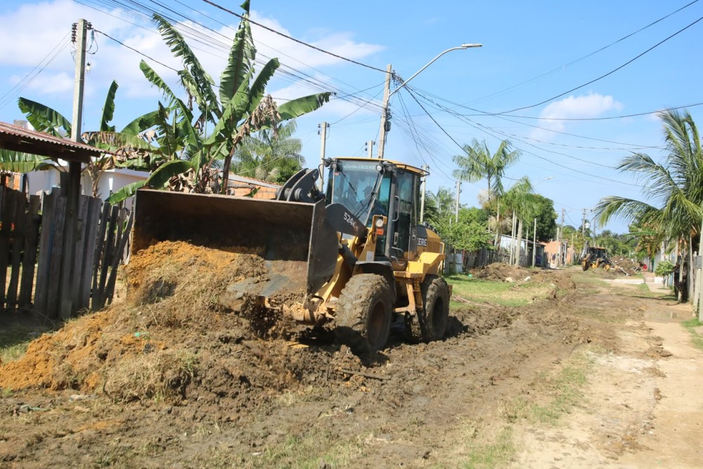 Após anos de espera, Nova Conquista recebe primeira etapa de melhorias nas ruas