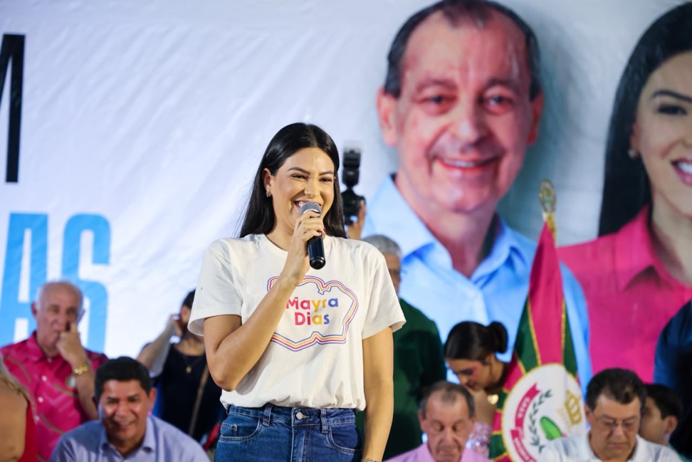 “Minha bandeira é o povo amazonense”, afirma Mayra Dias em evento na zona Sul de Manaus