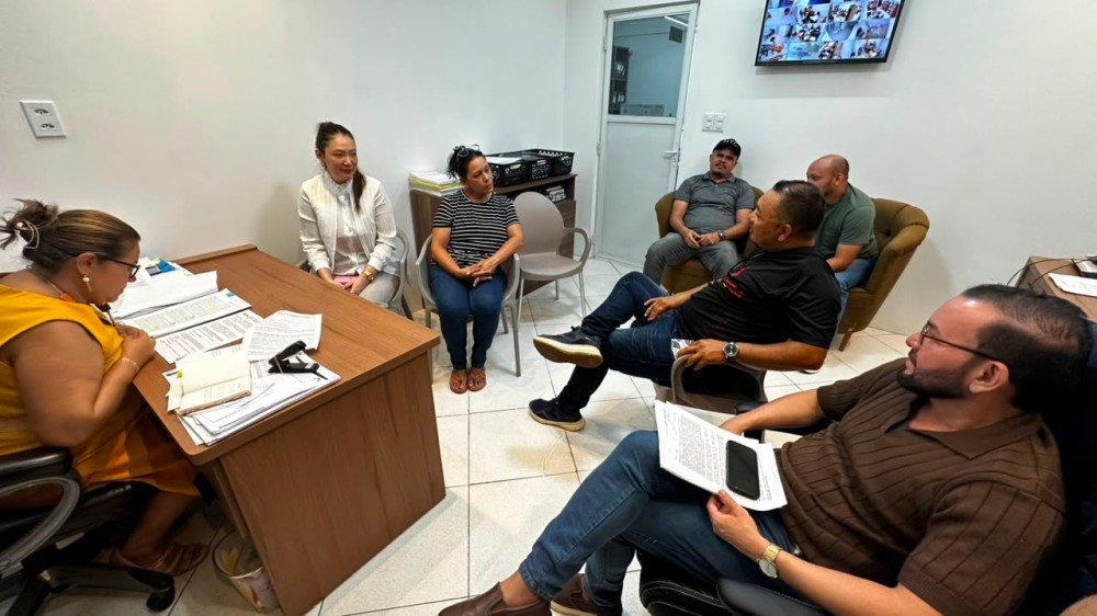 Prefeitura avança na análise documental para regularização do Residencial Parintins