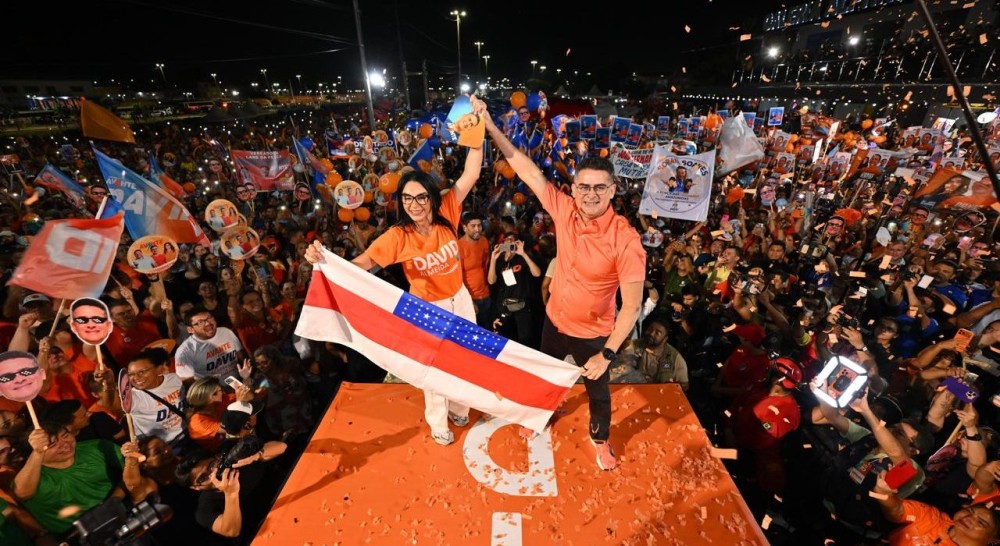 David Almeida inicia primeira caminhada oficial da campanha pelo Morro da Liberdade nesta segunda-feira