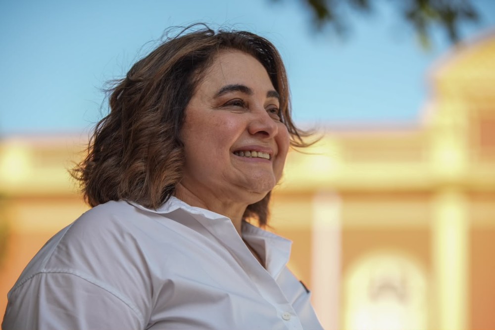 Professora Maria do Carmo  apresenta propostas de praças digitais