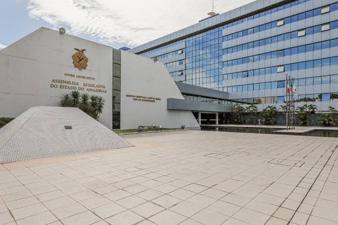 Deputados defendem a criação do Hospital do Idoso no Amazonas, em Sessão Plenária