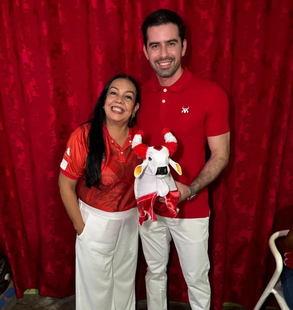 Ana Lúcia e Matheus Huari eleitos para comandar Movimento Amigos do Garantido