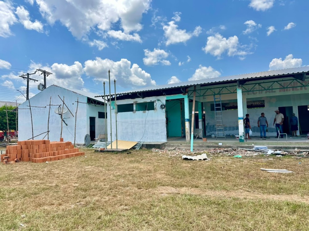 Escola Minervina Reis passa por reforma na comunidade Bom Socorro, no Zé Açu