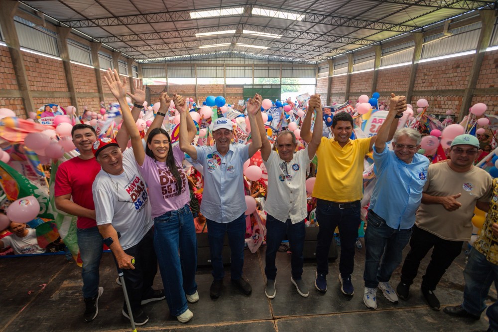 Mayra Dias reúne mais de 2 mil pessoas em grande encontro em Nova Olinda do Norte