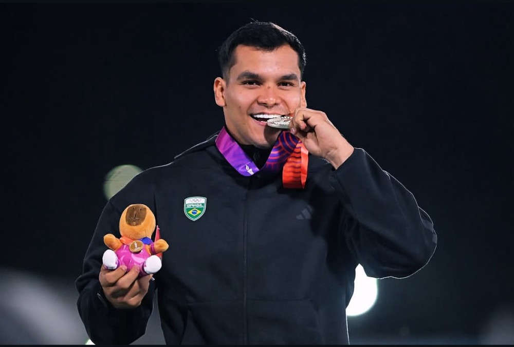 Pedro Nunes é vice-campeão sul-americano no lançamento de dardo