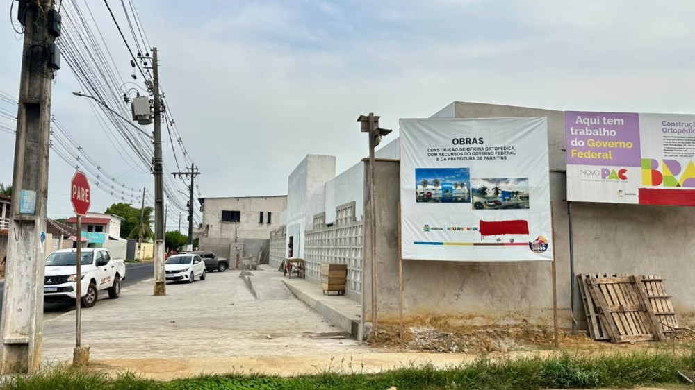 Prefeitura de Parintins avança com a construção da Oficina Ortopédica, que chega a 90% de conclusão