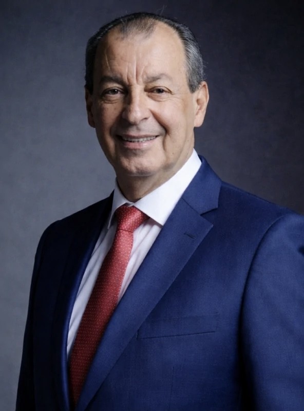 Omar Aziz é eleito governador do Amazonas no segundo turno das Eleições 2026