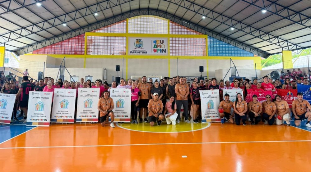 Prefeitura de Parintins encerra campanha Outubro Rosa com torneio de queimada entre profissionais da saúde